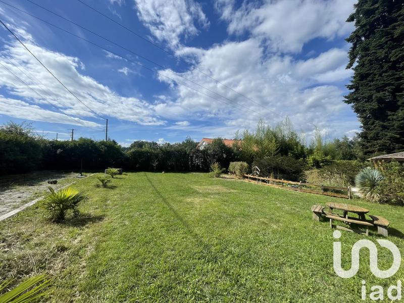 Maison - 181 m² - 9 pièces