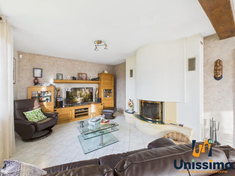 Maison - 87 m² - 4 pièces