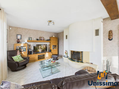 Maison - 87 m² - 4 pièces