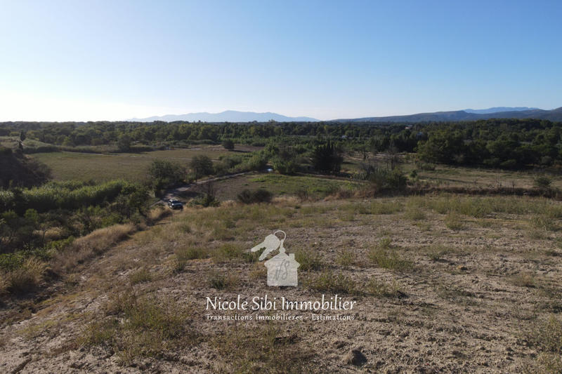 Terrain - 16 827 m²