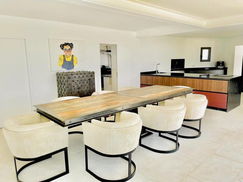 Villa - 166 m² - 4 pièces