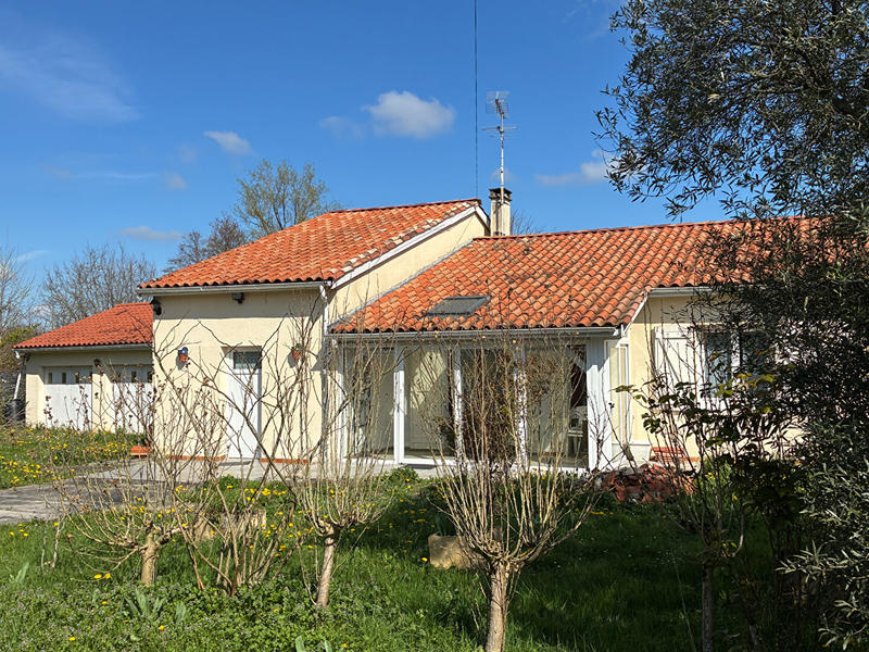 Maison - 105 m² - 4 pièces
