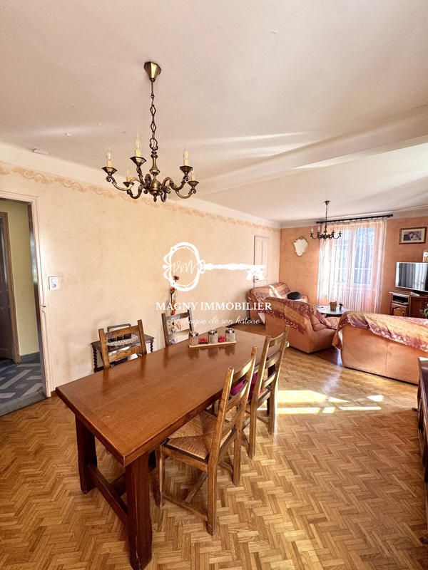 Maison ancienne - 166 m² - 6 pièces