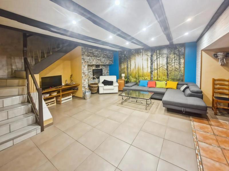 Maison - 160 m² - 6 pièces