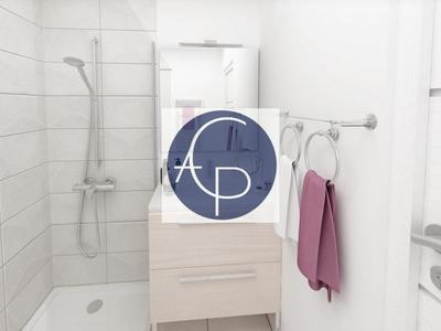 Appartement - 99 m² - 4 pièces