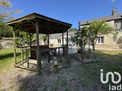 Maison - 203 m² - 9 pièces