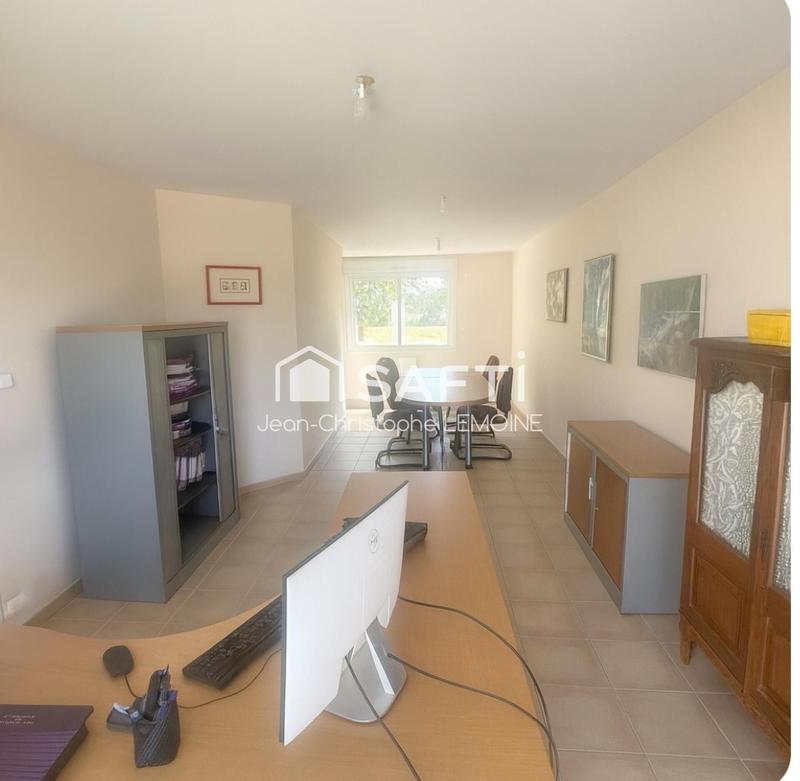 Maison - 179 m² - 8 pièces