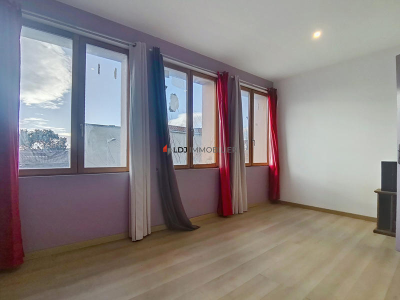 Maison - 130 m² - 3 pièces