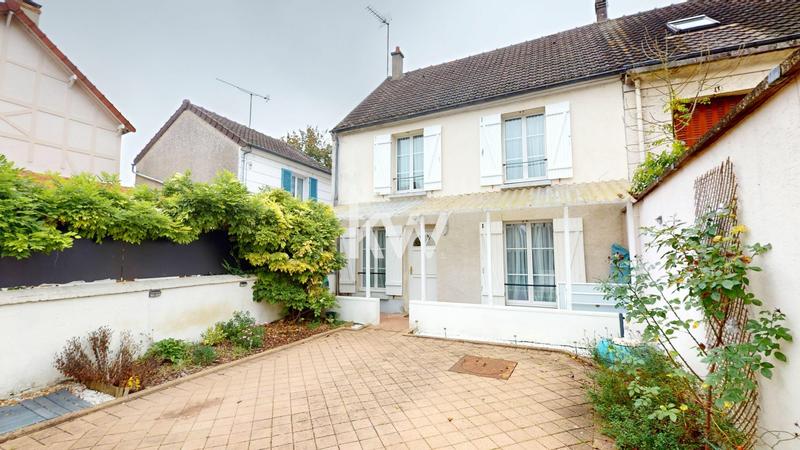 Maison - 83 m² - 3 pièces