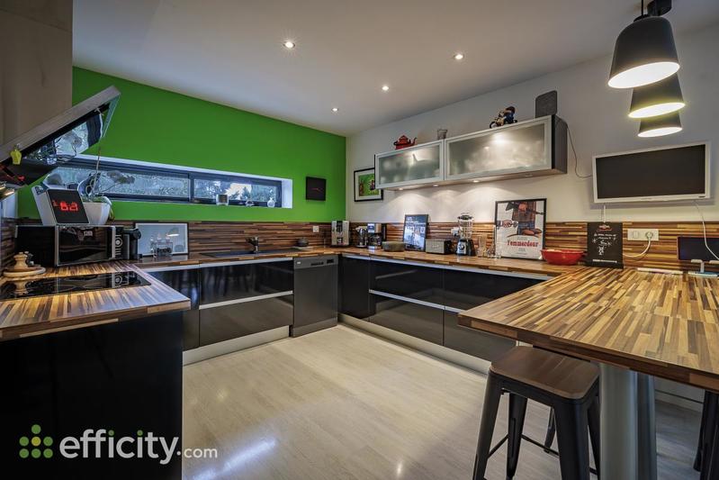 Maison - 150 m² - 6 pièces