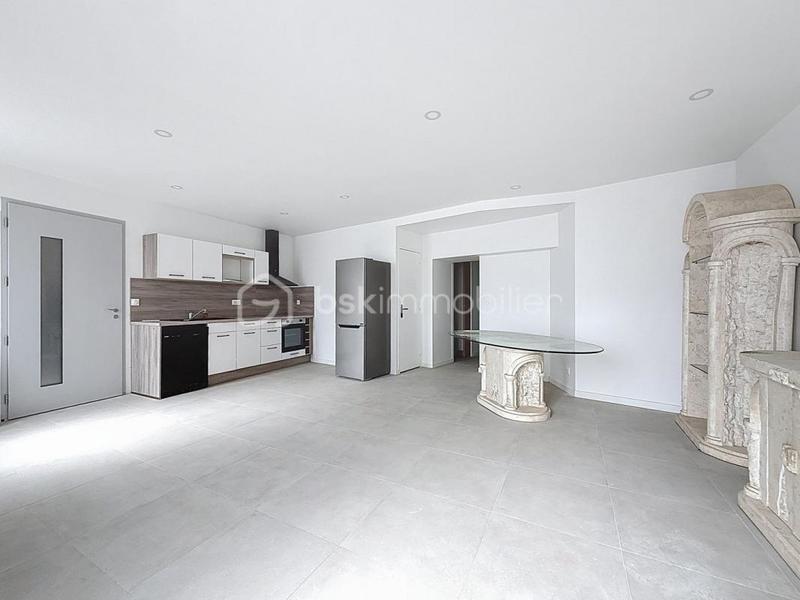 Appartement - 75 m² - 3 pièces