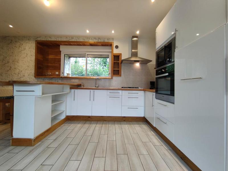 Maison - 162 m² - 3 pièces