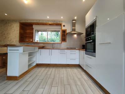 Maison - 162 m² - 3 pièces