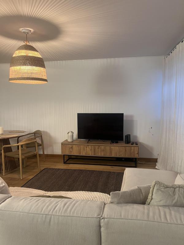 Appartement ancien - 78 m² - 1 pièce