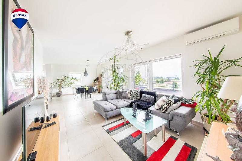 Appartement - 79 m² - 4 pièces