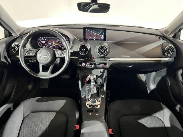 Audi A3 35 Tdi 150 Business Line s tronic 7