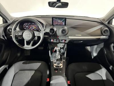 Audi A3 35 Tdi 150 Business Line s tronic 7