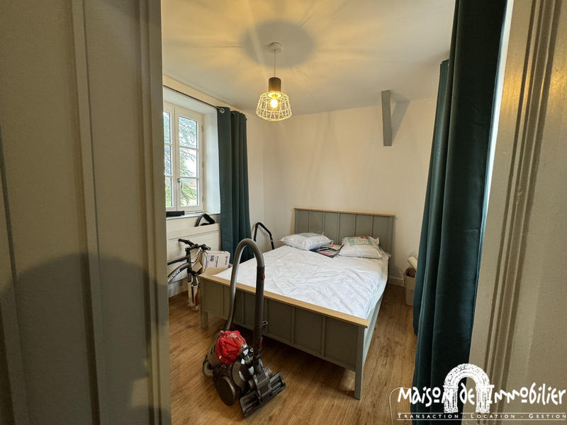 Appartement - 90 m² - 4 pièces