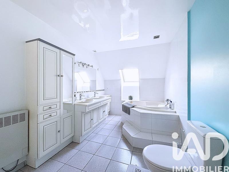 Maison - 117 m² - 6 pièces