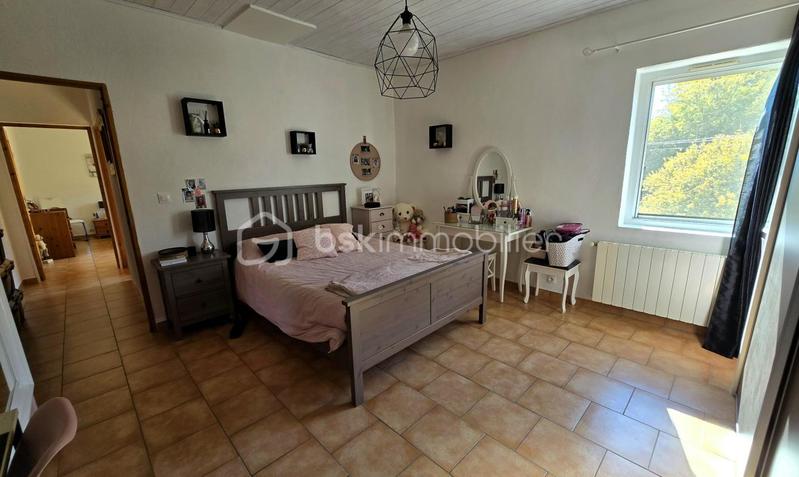 Corps de ferme - 142 m² - 6 pièces