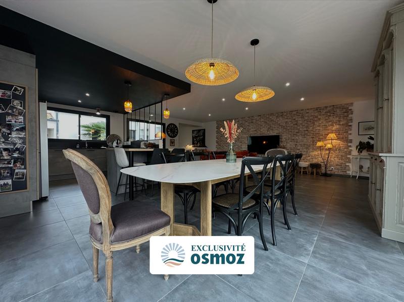 Maison - 145 m² - 5 pièces