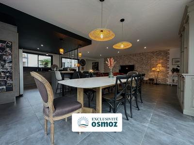 Maison - 145 m² - 5 pièces