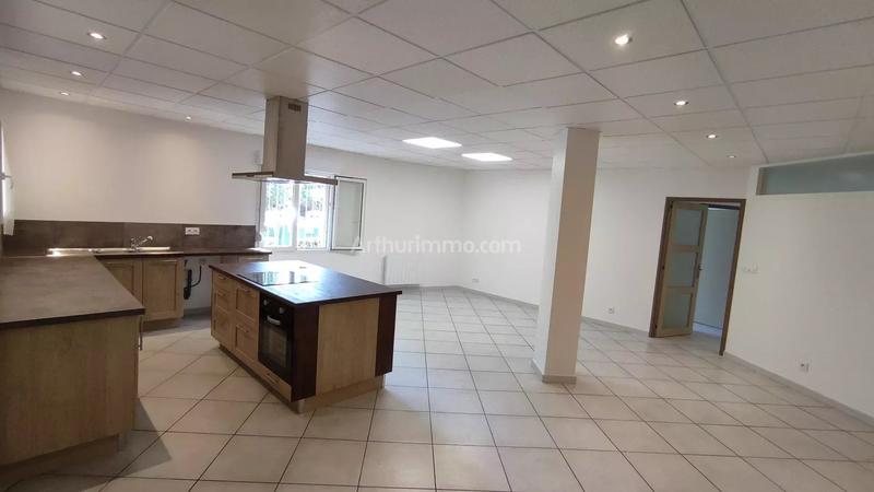 Appartement - 125 m² - 4 pièces