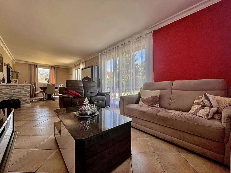 Maison - 116 m² - 6 pièces