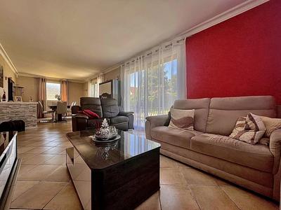 Maison - 116 m² - 6 pièces