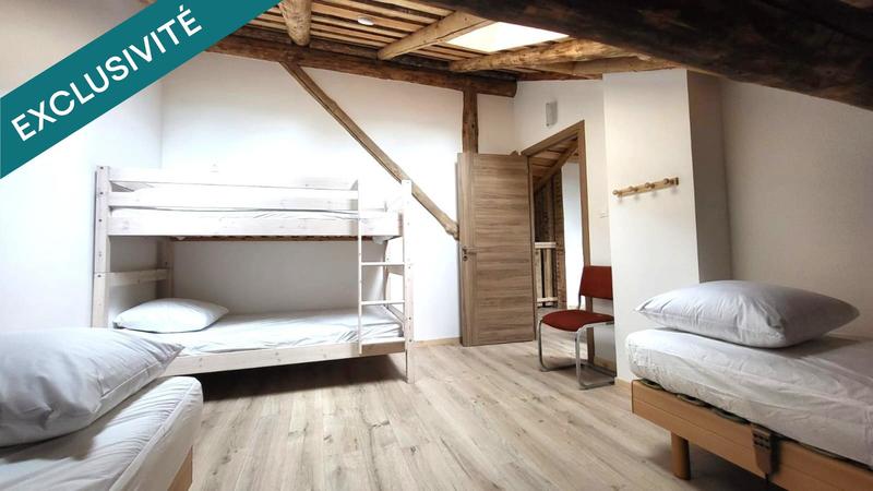 Maison - 105 m² - 6 pièces