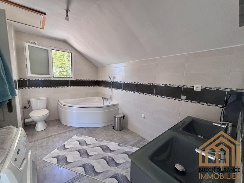 Maison - 144 m² - 5 pièces