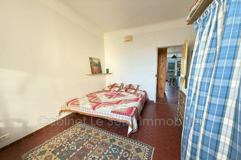 Maison - 252 m² - 9 pièces