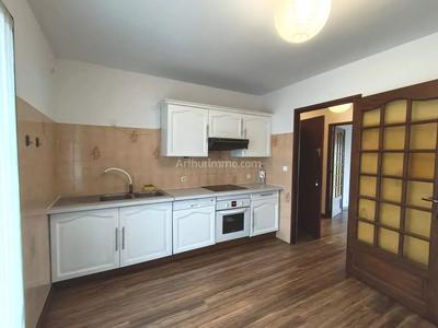 Appartement - 77 m² - 3 pièces