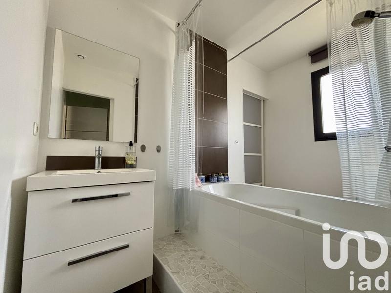 Maison - 198 m² - 6 pièces