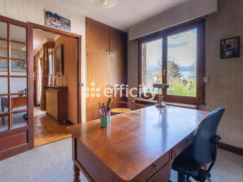 Pavillon - 311 m² - 8 pièces