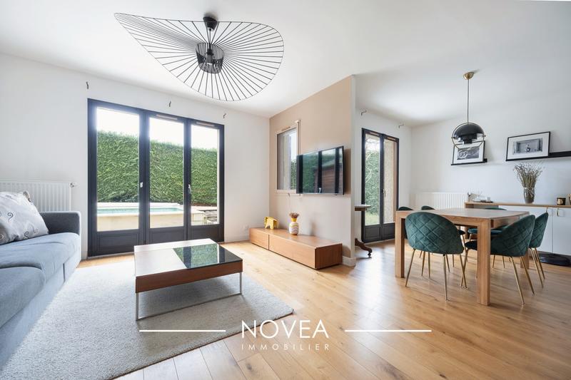 Maison - 115 m² - 6 pièces