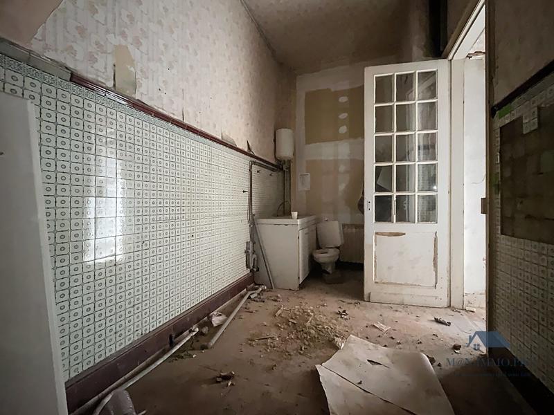 Local commercial - 150 m² - 3 pièces