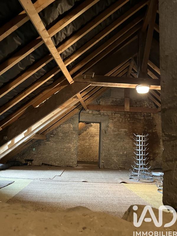 Maison - 260 m² - 7 pièces