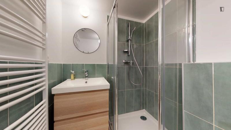 Chambre - 25 m² - 11 pièces