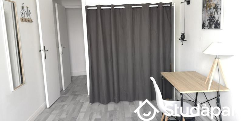 Chambre - 11 m² - 1 pièce