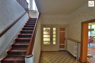 Maison - 352 m² - 16 pièces