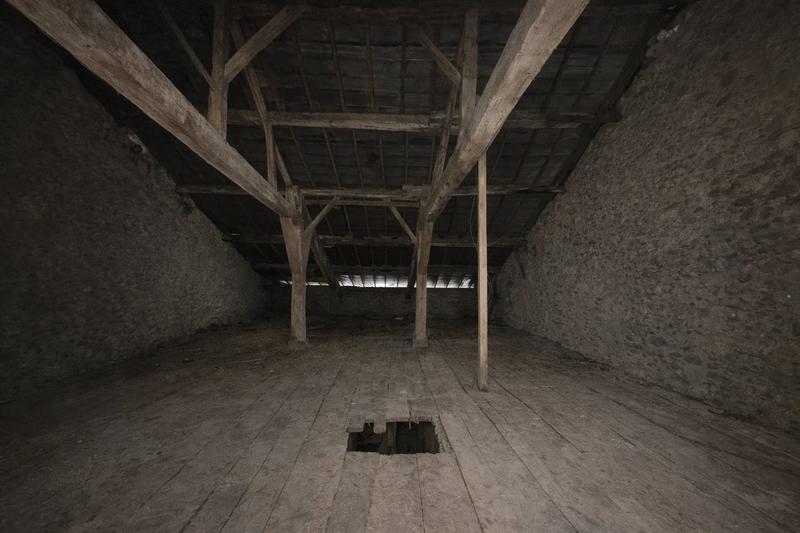 Maison - 280 m² - 4 pièces