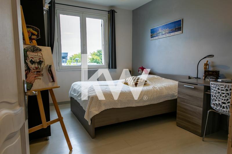 Maison traditionnelle - 143 m² - 7 pièces