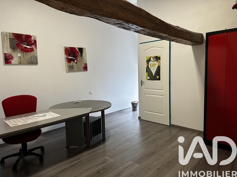 Maison - 300 m² - 8 pièces