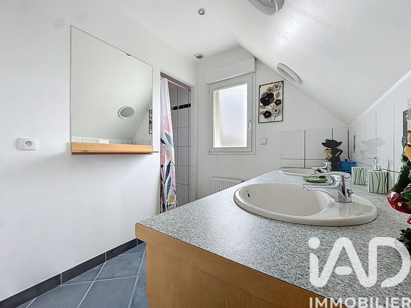 Maison - 194 m² - 7 pièces