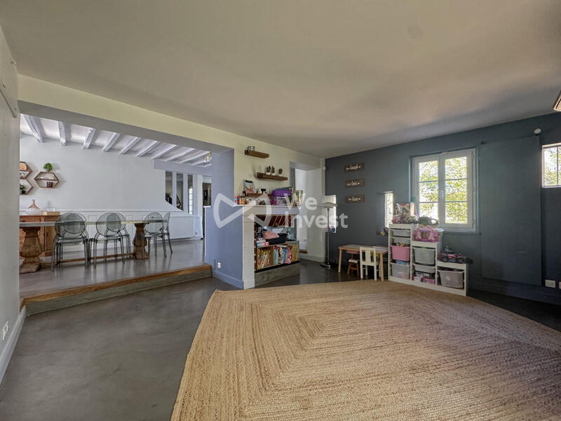 Maison ancienne - 222 m² - 7 pièces