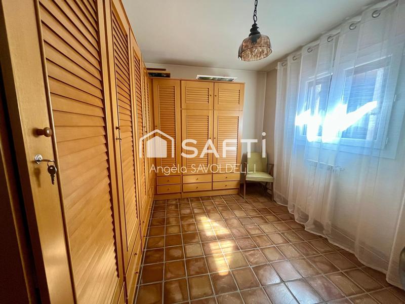 Maison - 96 m² - 5 pièces