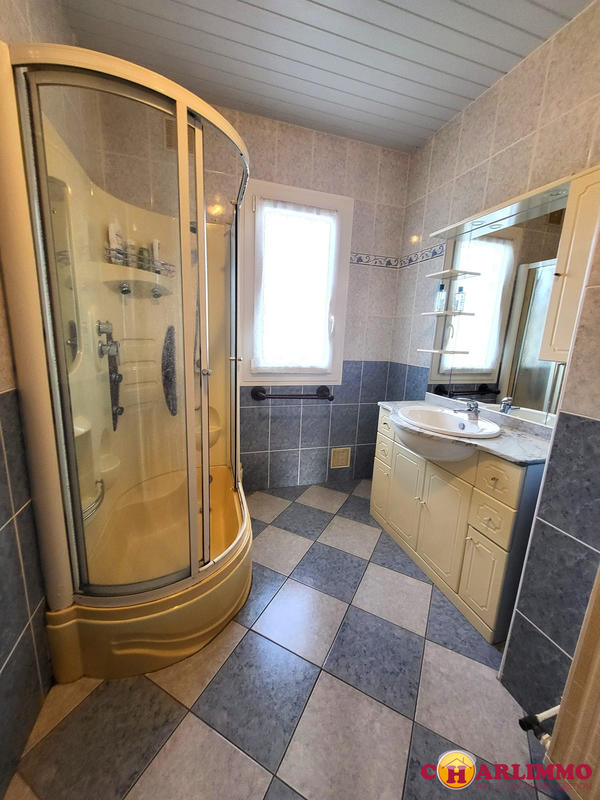 Maison traditionnelle - 108 m² - 4 pièces