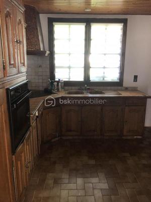 Maison traditionnelle - 100 m² - 4 pièces