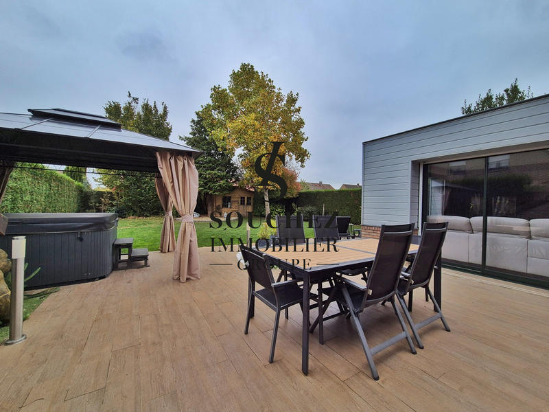 Maison - 151 m² - 6 pièces